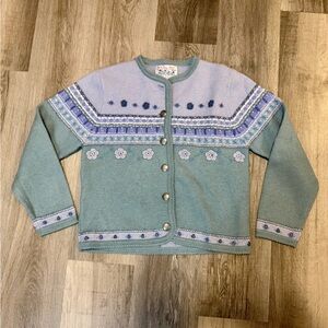 Vintage Tally-Ho Floral Embriodered Knit Cardigan Granny Sweater